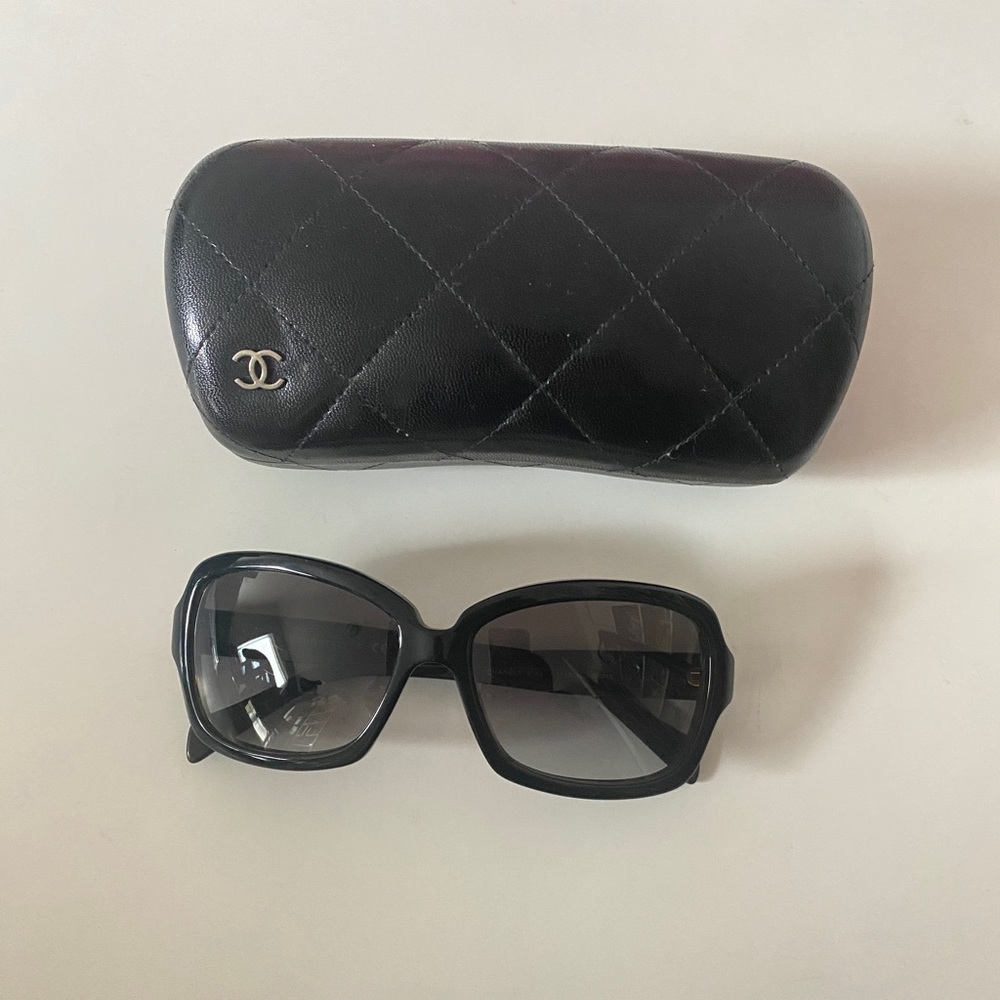 Chanel sun glasses